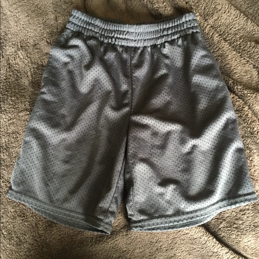 Children’s basketball shorts